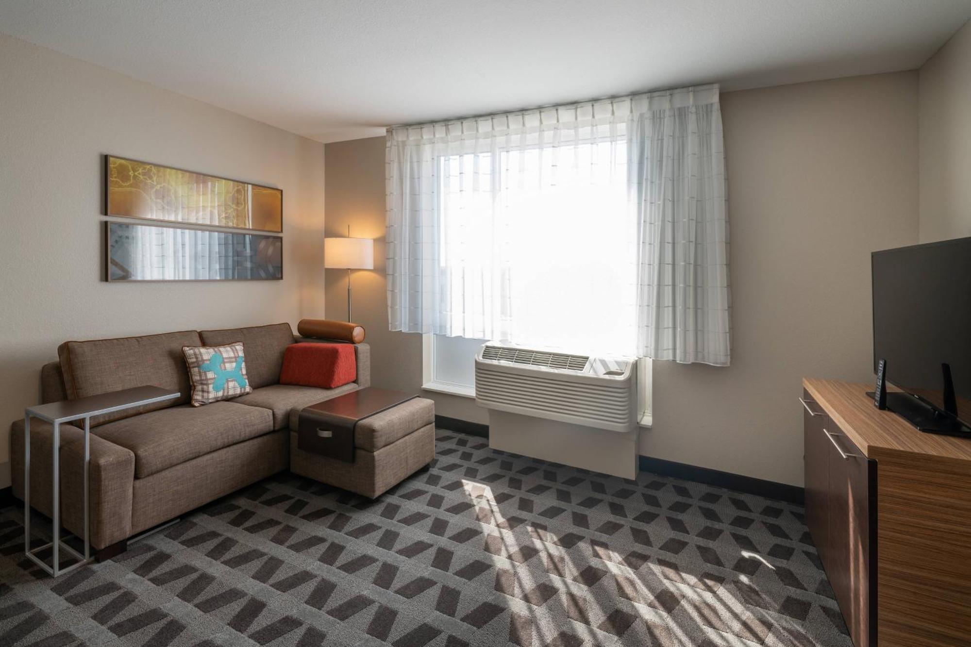Towneplace Suites By Marriott Milwaukee Oak Creek Dış mekan fotoğraf